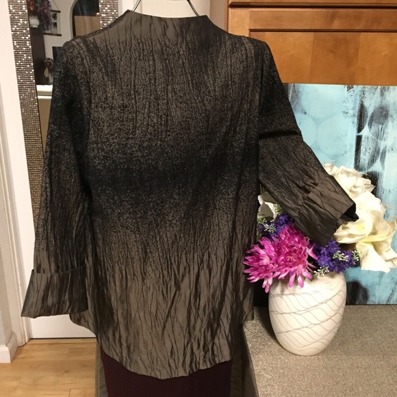 IC Jacket - Picture 2 of 4